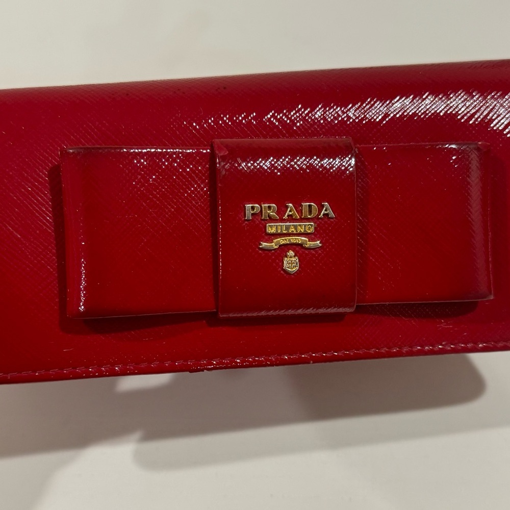 Prada bow wallet *RARE* - Picture 3 of 9